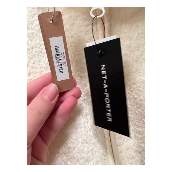 Skims Cozy Knit Cropped Pullover - Picture 6 of 9